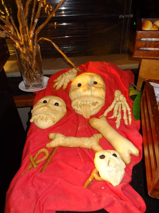 Halloween Adaaran Select Meedhupparu Island Resort - Premium All Inclusive