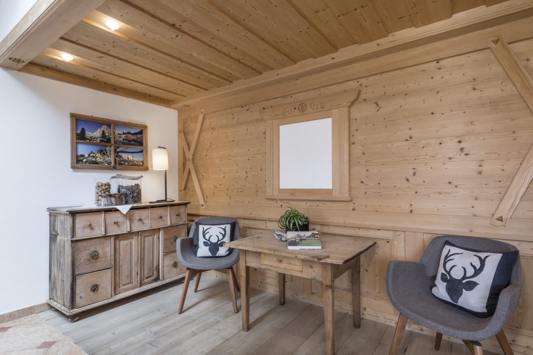 Lobby Miraval NaturHotel