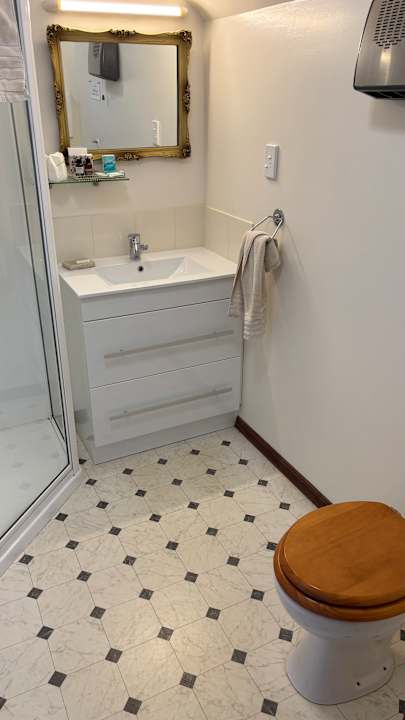 Zimmer Hotel Oak Lodge