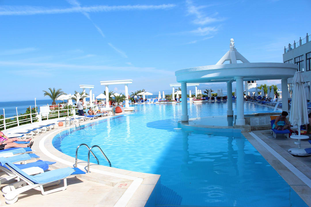 Pool  Korumar Hotel De Luxe