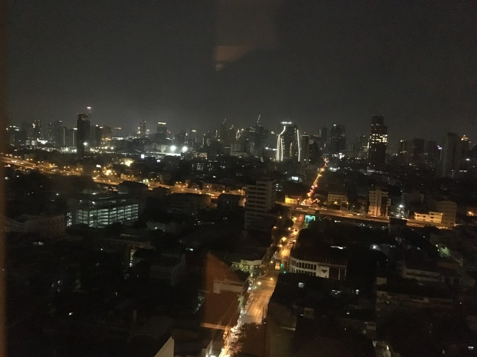 Ausblick Royal Orchid Sheraton Hotel & Towers