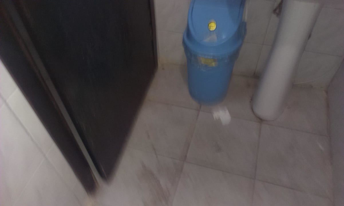 Toilette Lobby Hotel Club Life Kizilot