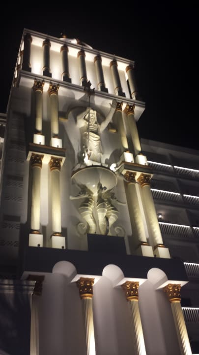 Außenansicht Oz Hotels Sui Resort