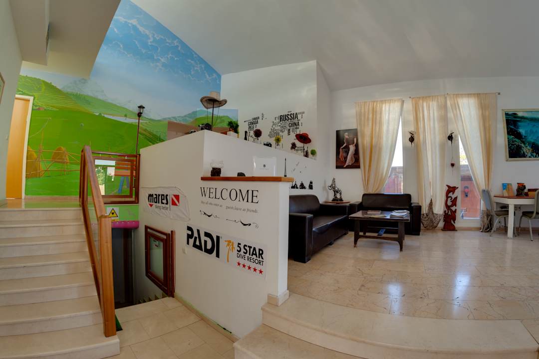 Lobby Guest House Villa Custo