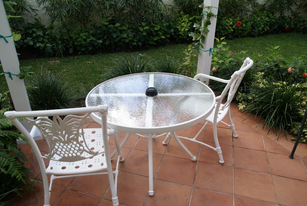 Terrasse, leider nicht überdacht Sandals Royal Bahamian