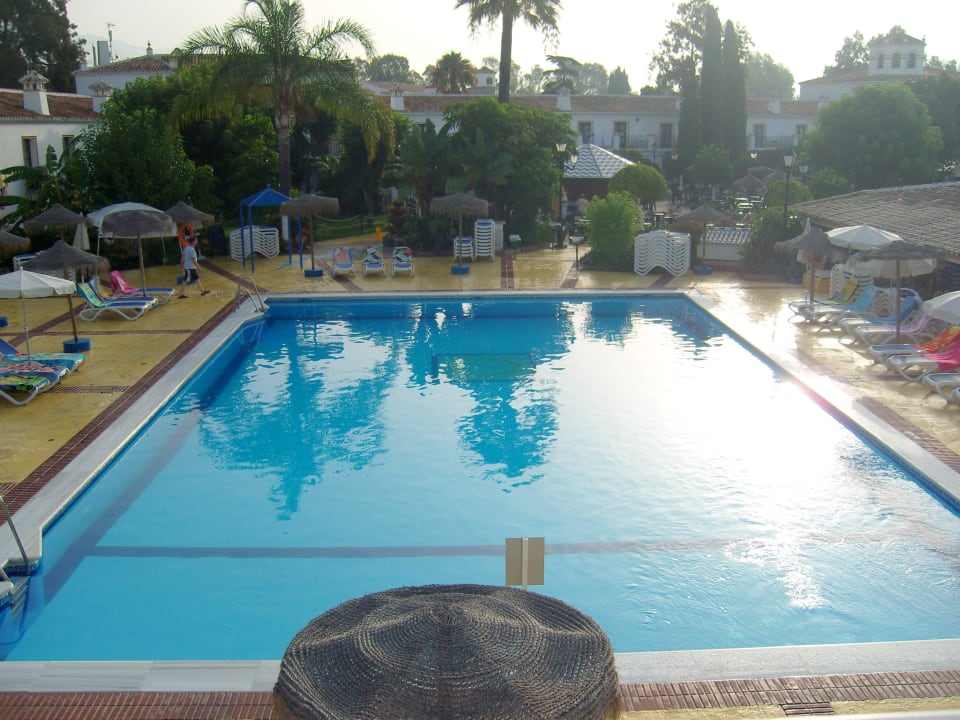 Großer Pool von oben Globales Cortijo Blanco