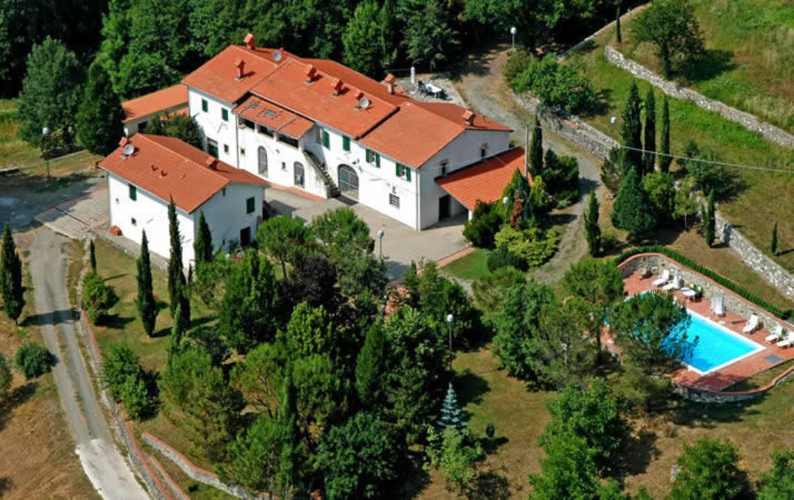 Vista aerea pratofranco Agriturismo Pratofranco