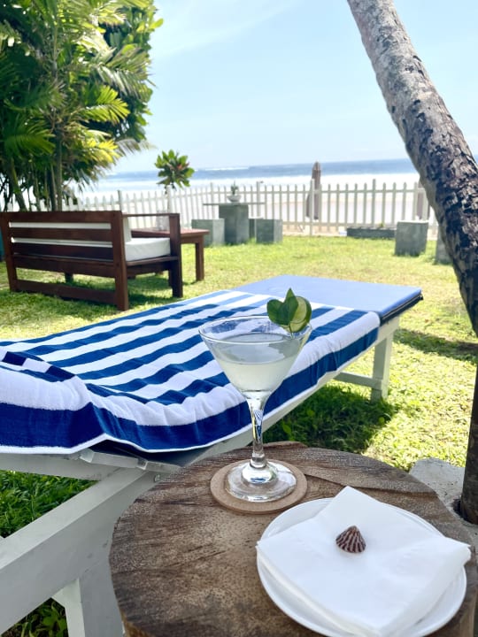 Gastro Smeralda Beach Hotel Dikwella