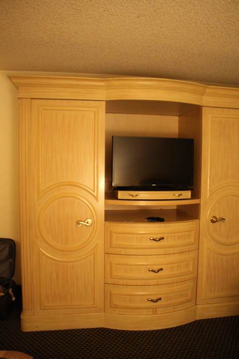 Schrank Hotel Days Inn of Modesto