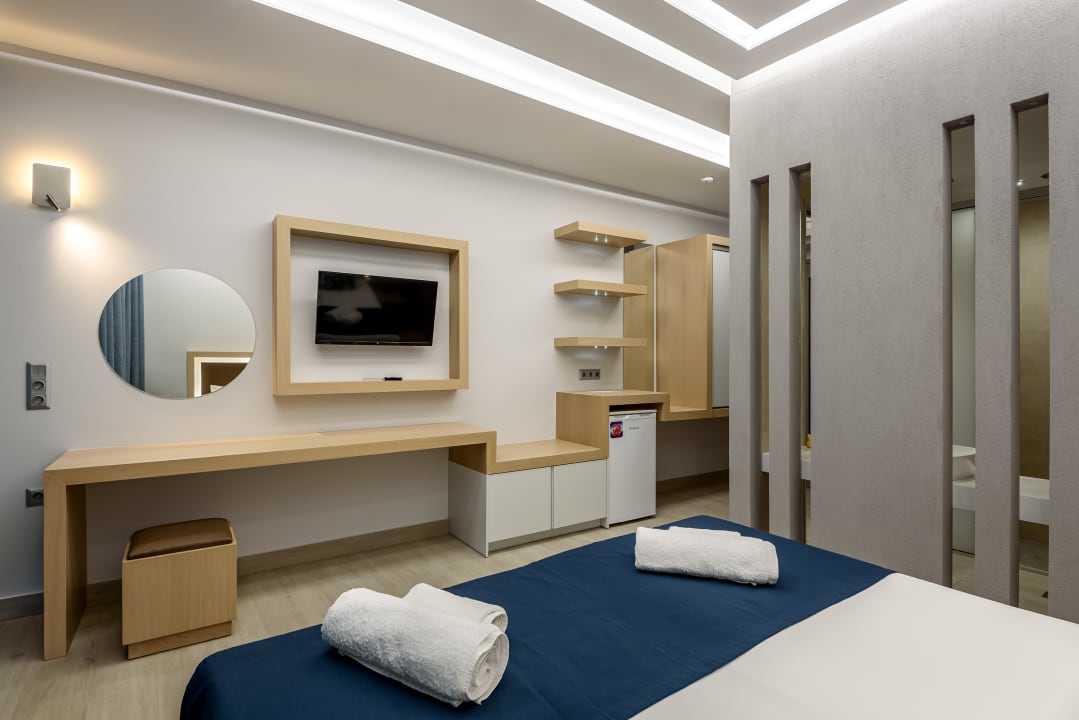 Zimmer Hotel Marinos Beach