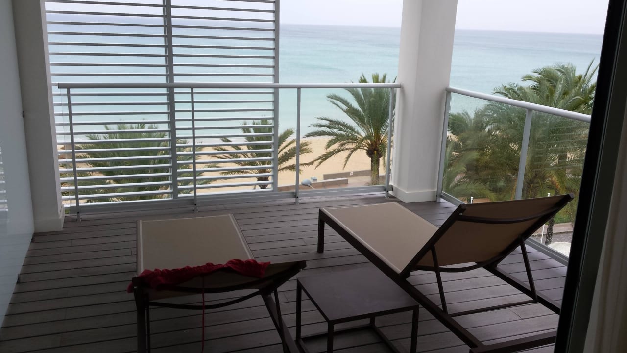 Balkon mit Meerblick Hotel Pure Salt Garonda - Adults only