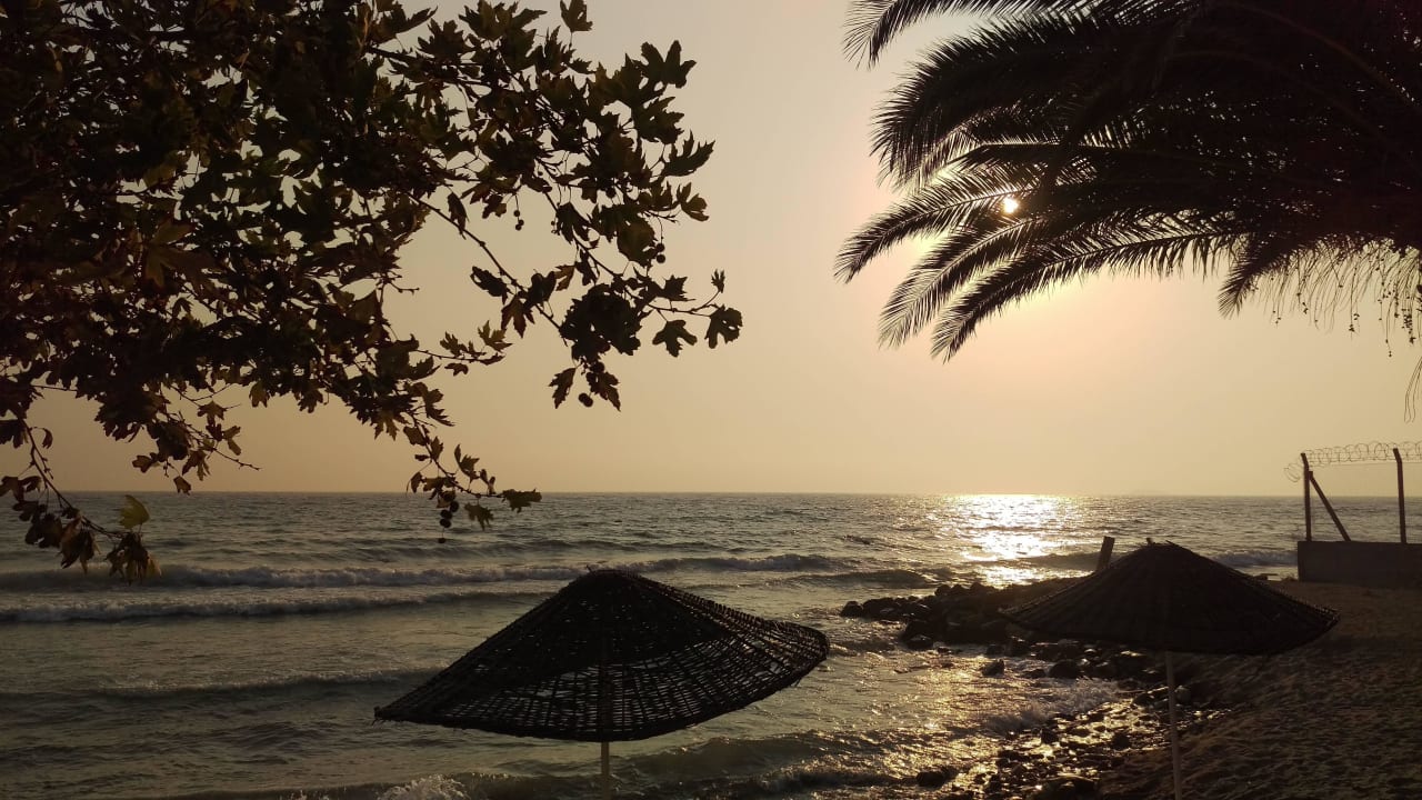 Ausblick beim Essen Dogan Paradise Beach