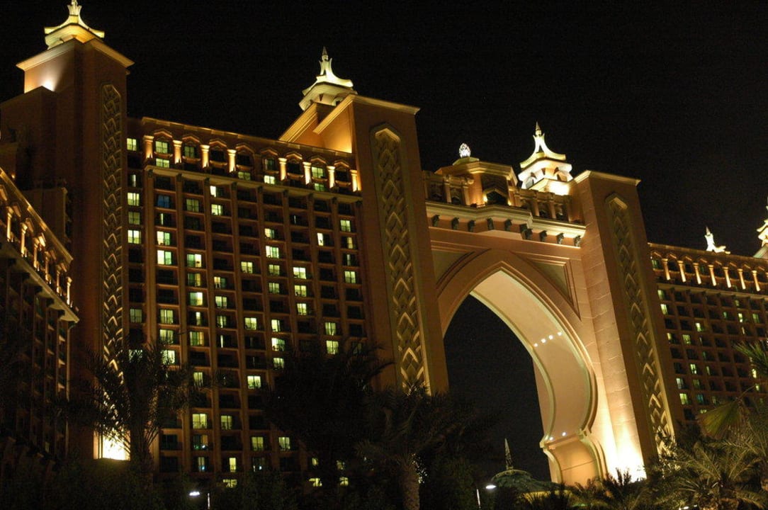 Atlantis bei Nacht Atlantis, The Palm