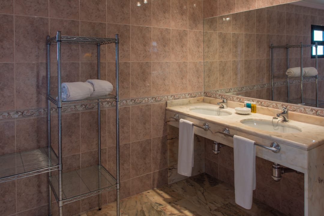 Zimmer Hotel Royal Costa