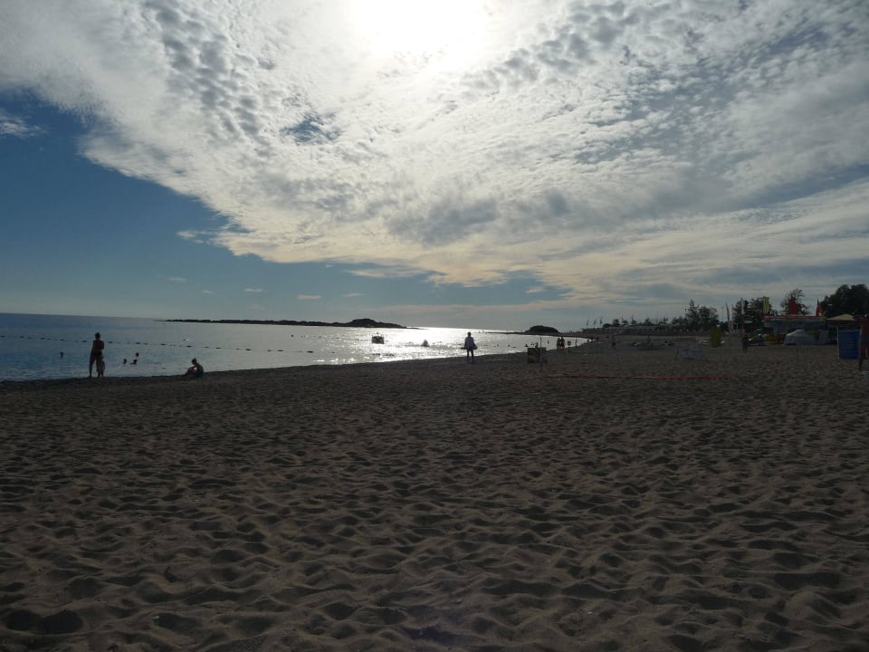 Blick zur Insel Hotel Gardenia Beach