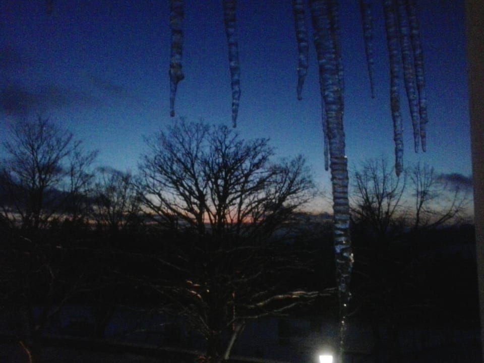 Abendstimmung vom Hotelfenster aus Berghotel Hoher Knochen