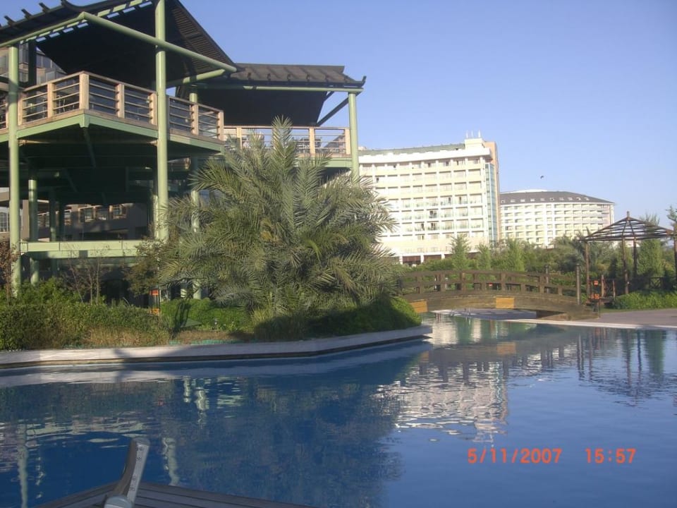 Die drei Anlagen nebeneinander auf einen Bild Limak Lara Deluxe Hotel & Resort