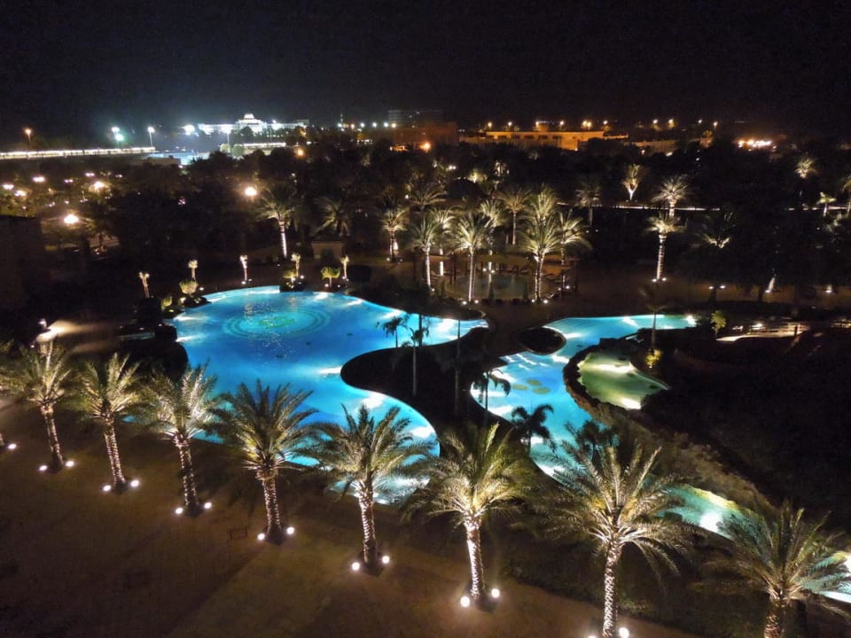 Adventure Pool by night Emirates Palace Mandarin Oriental