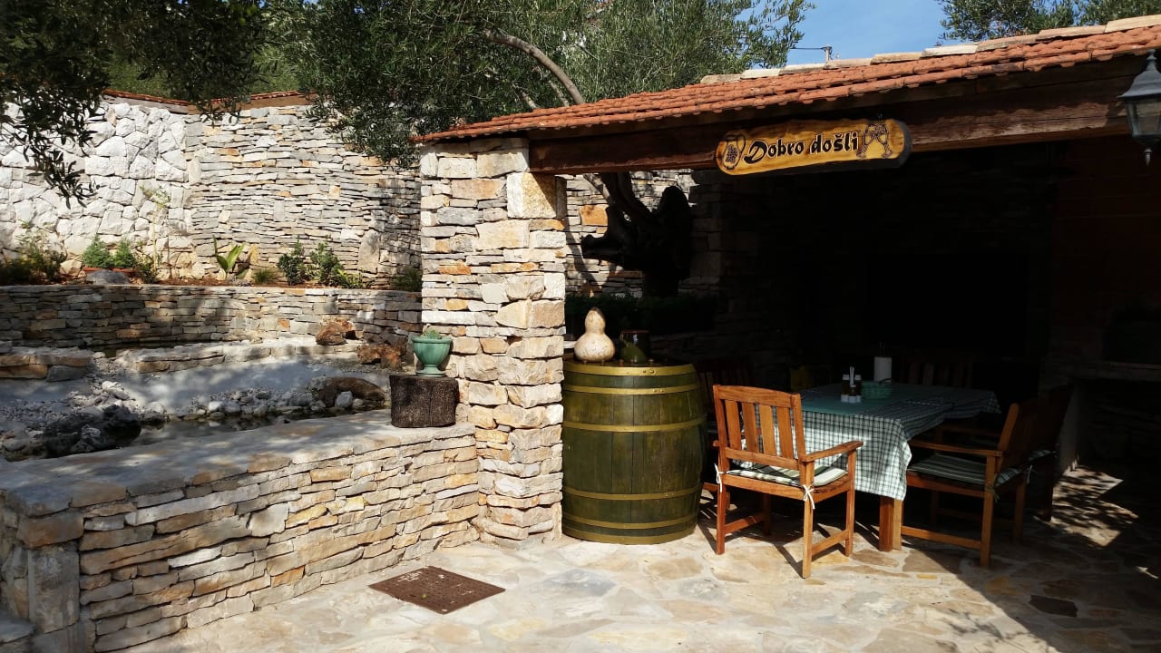 Grillplatz im Garten Villa Sonnhaus