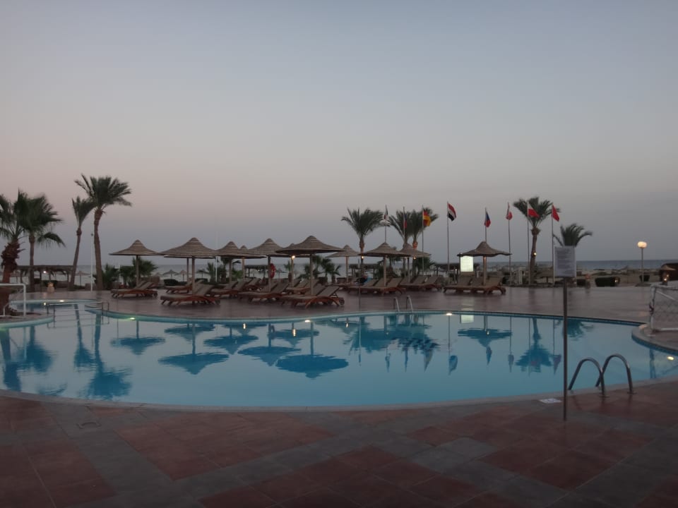 Pool Shams Alam Beach Resort