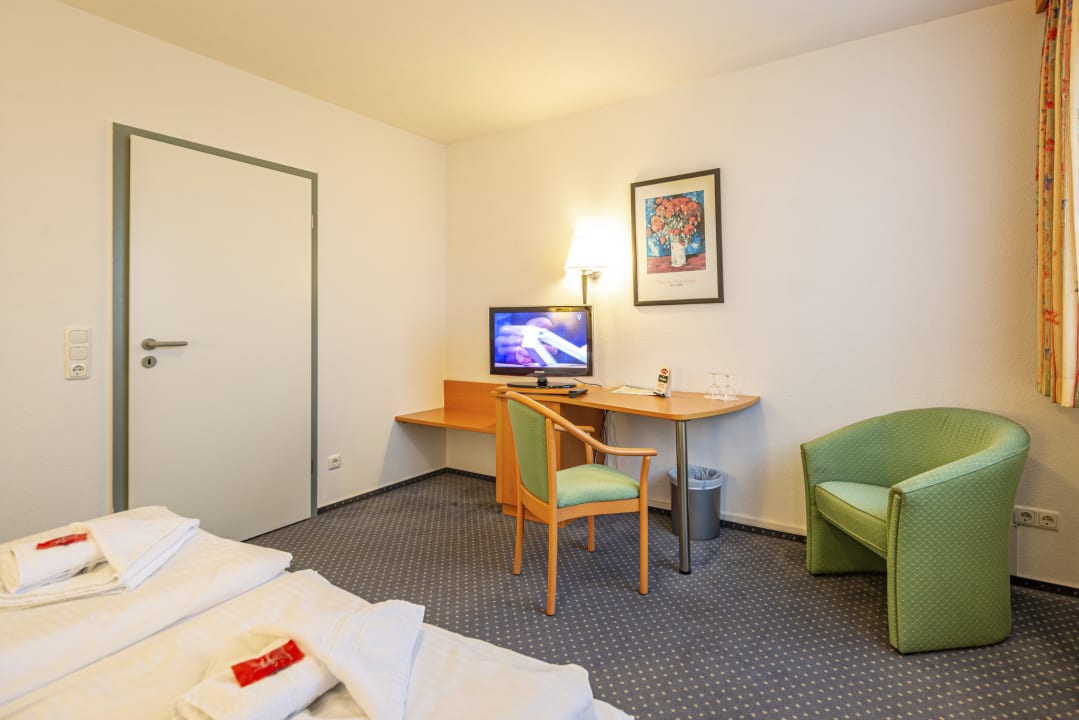 Zimmer Hotel Rostock West im Kritzmow Park