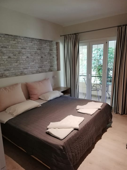 Zimmer Hotel & Apartments Liapades Beach