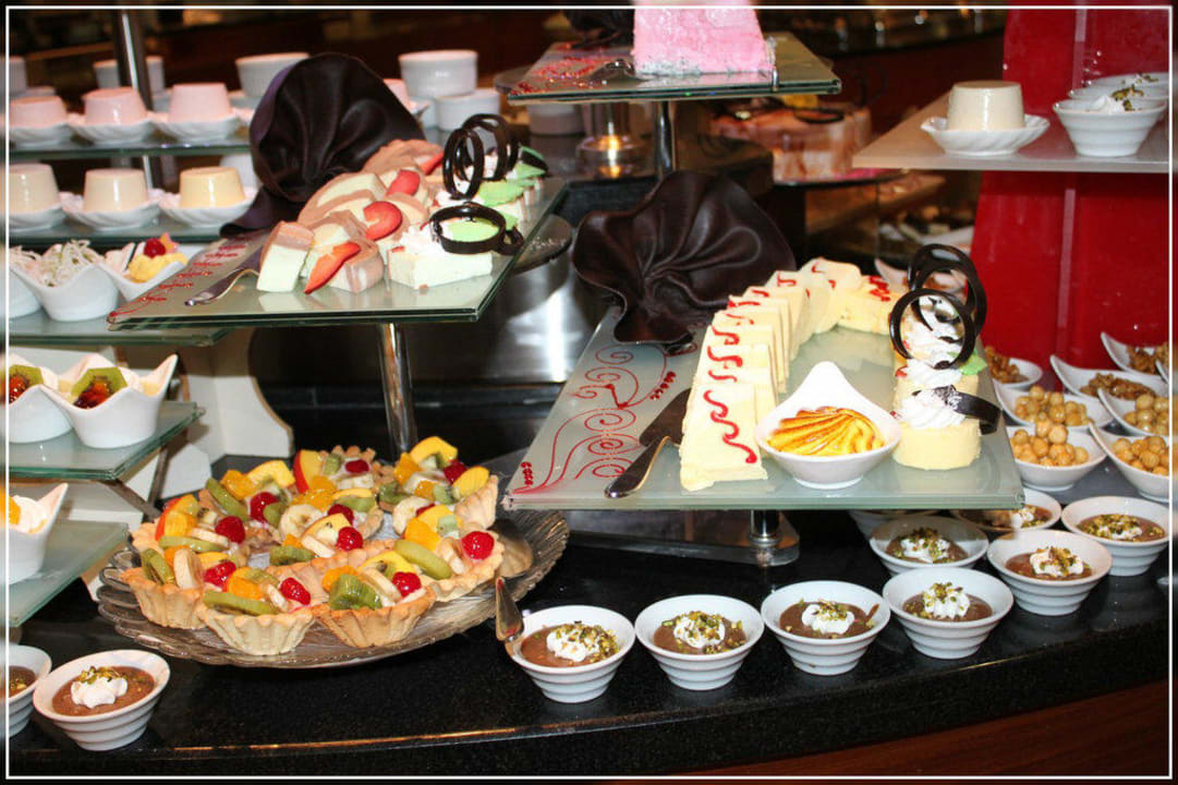 Teil des Büffets Sunis Evren Beach Resort Hotel & Spa