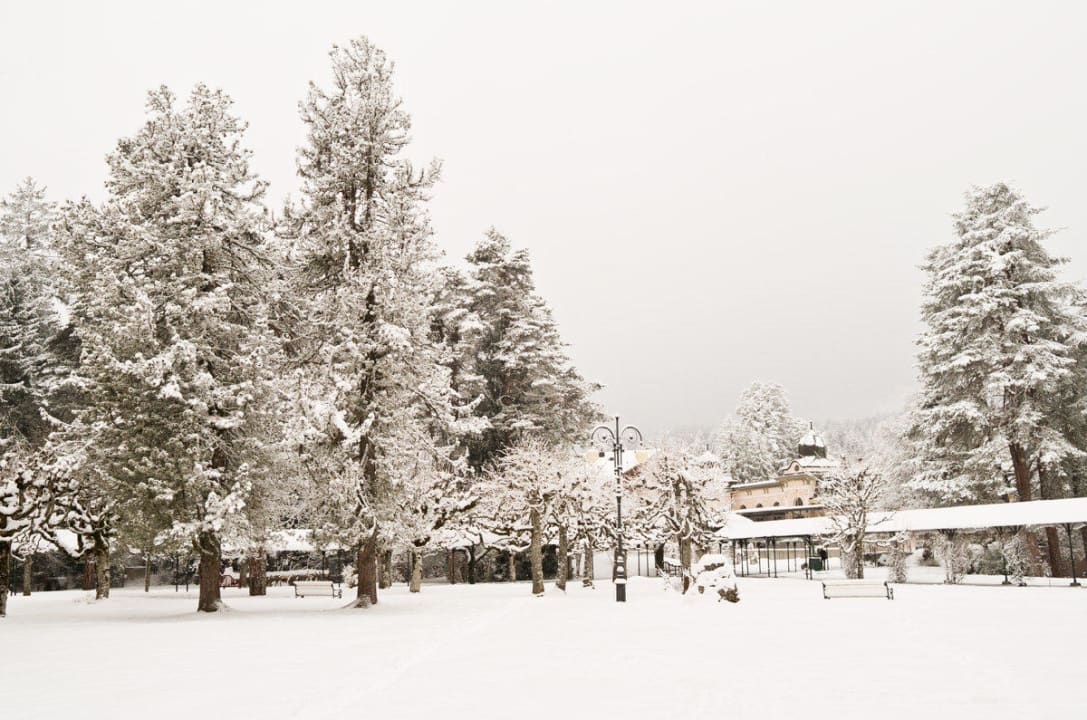 Blick in den Hof Waldhaus Flims Wellness Resort, Autograph Collection