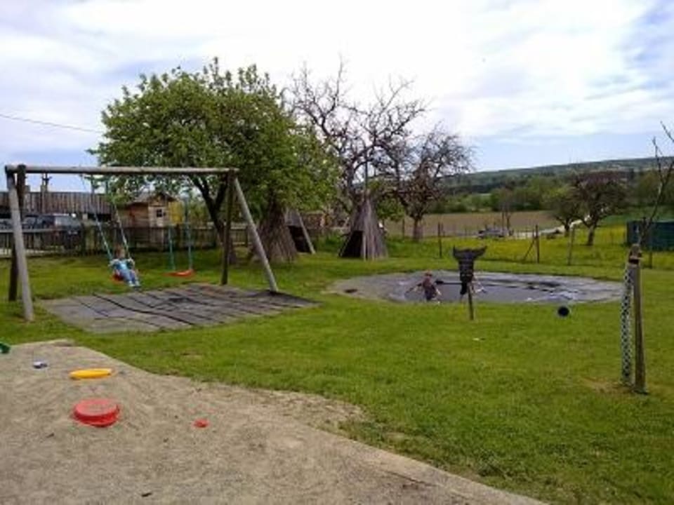 Spielplatz, Tipihof Badisch Texas Ferienwohnungen Tipihof Sauldorf