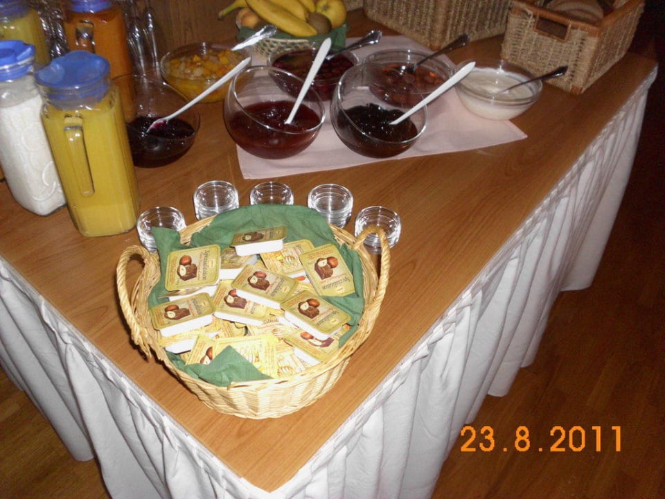 Teil des Frühstücksbuffet Berghotel Mellenbach