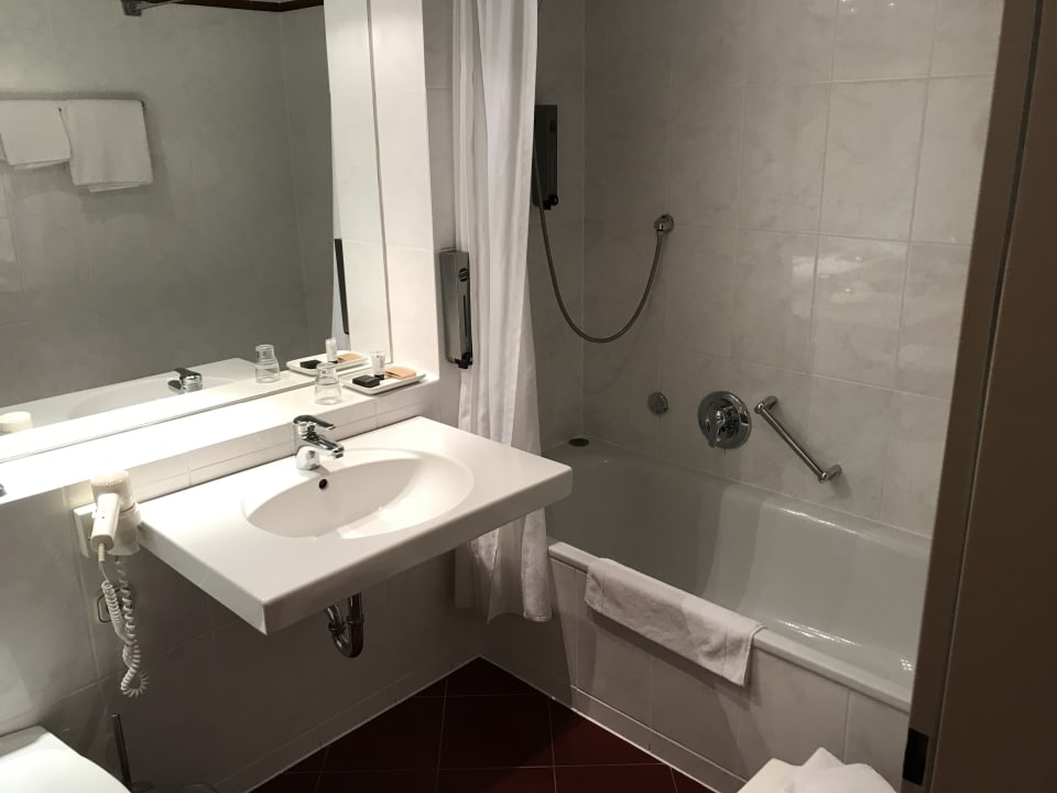 Zimmer PLAZA Premium Schwerin