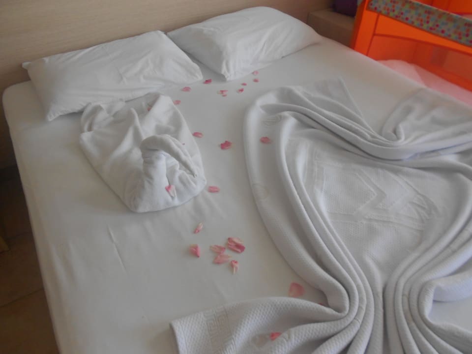 Jeden Tag anders Hotel Sirma