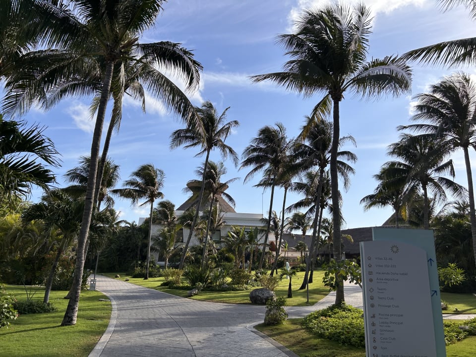 Gartenanlage Bahia Principe Grand Tulum