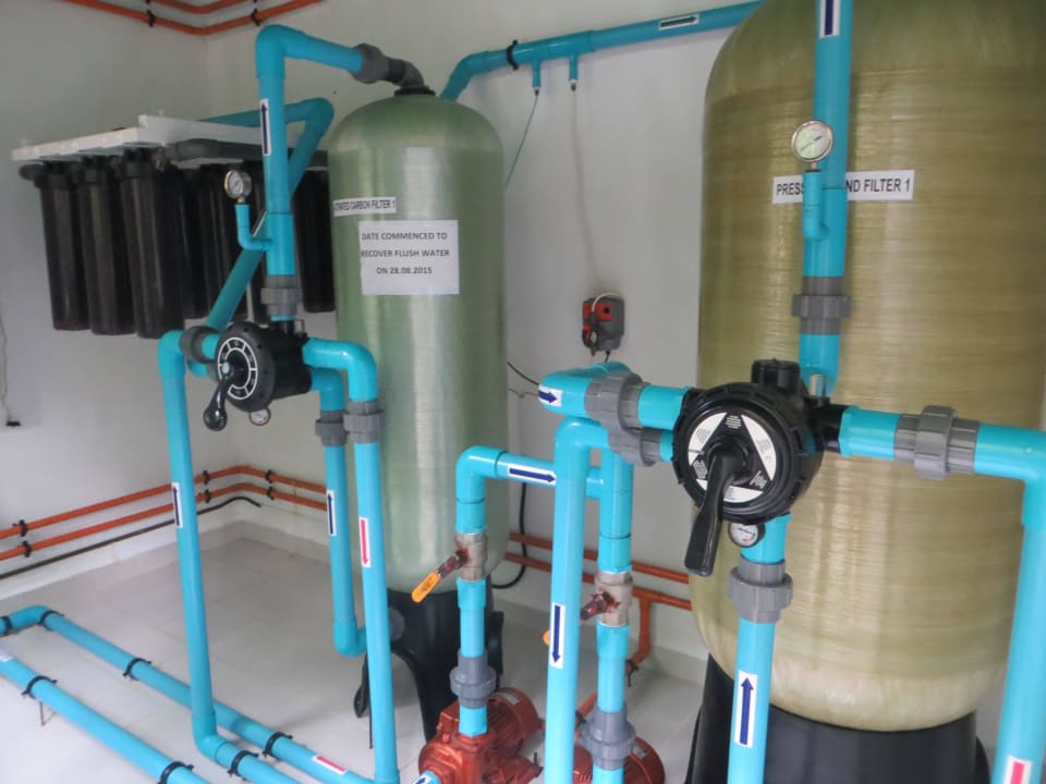 Hoteleigene supersaubere Wasserreinigungsanlage Adaaran Select Hudhuran Fushi - Premium All Inclusive