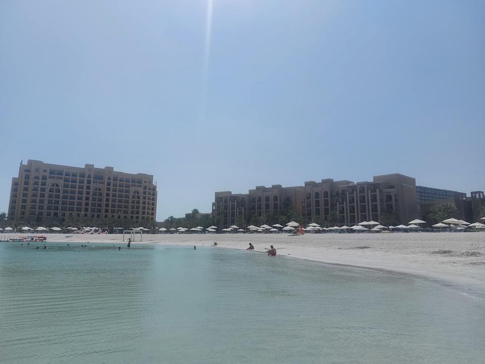 Strand DoubleTree by Hilton Resort & Spa Marjan Island