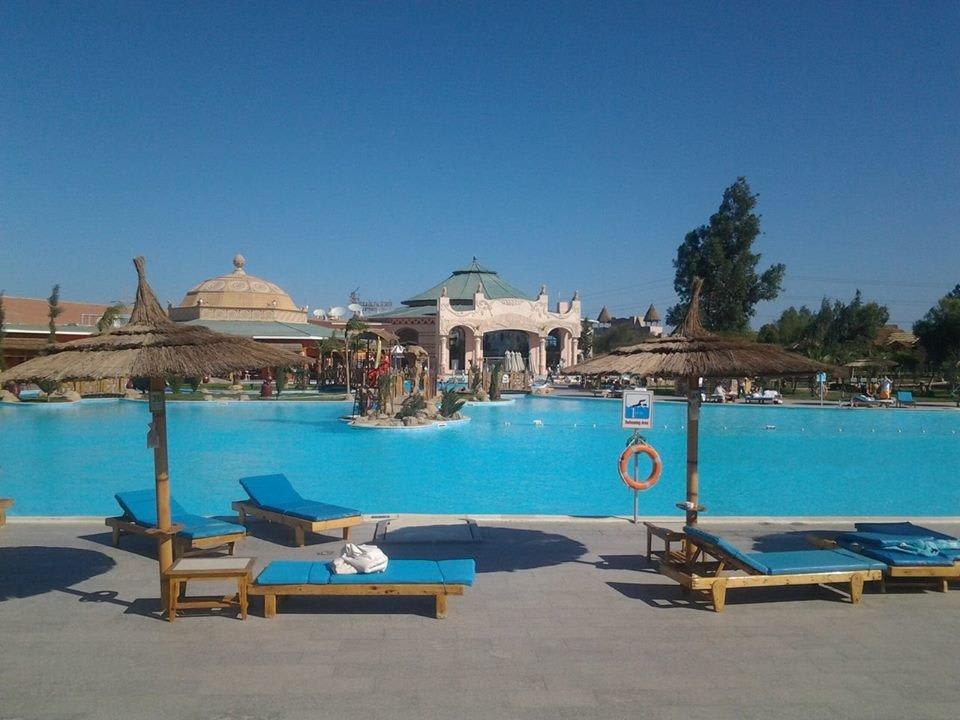 Lobby & Hauptpool Pickalbatros Jungle Aqua Park Resort - Neverland Hurghada