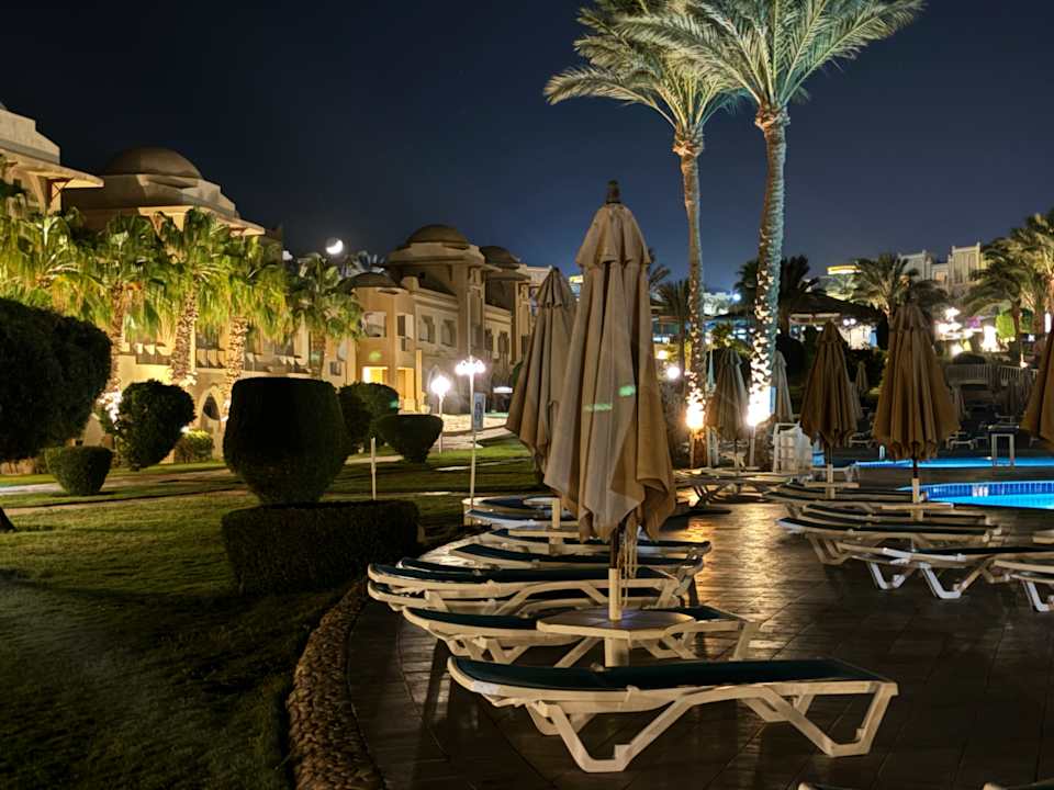 Pool Serenity Alpha Beach