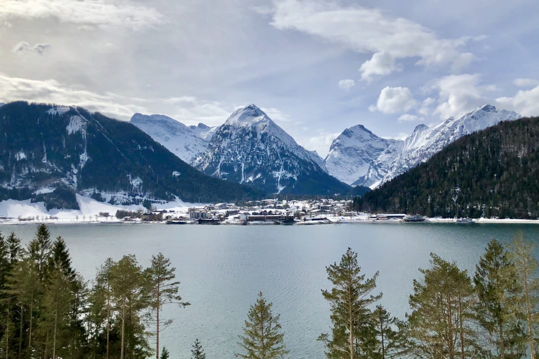 Außenansicht aja Fürstenhaus am Achensee