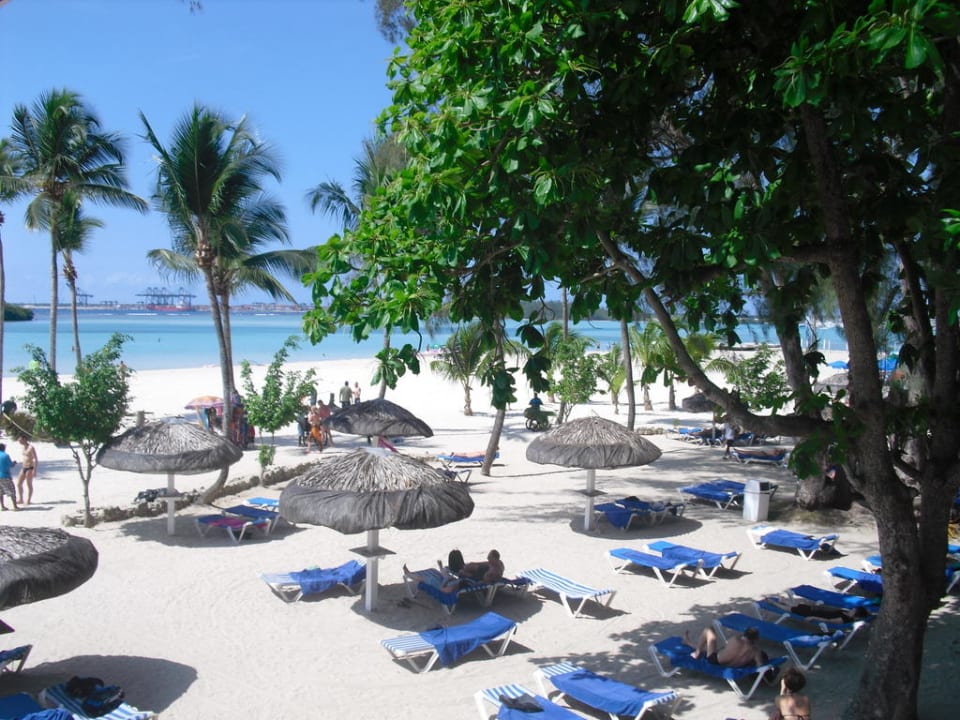 Ausblick von oben BelleVue Dominican Bay
