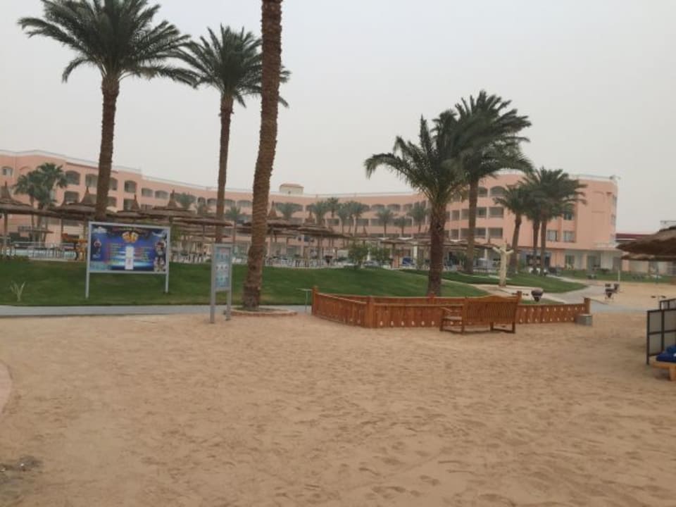 Boccia am Strand Beach Albatros Resort