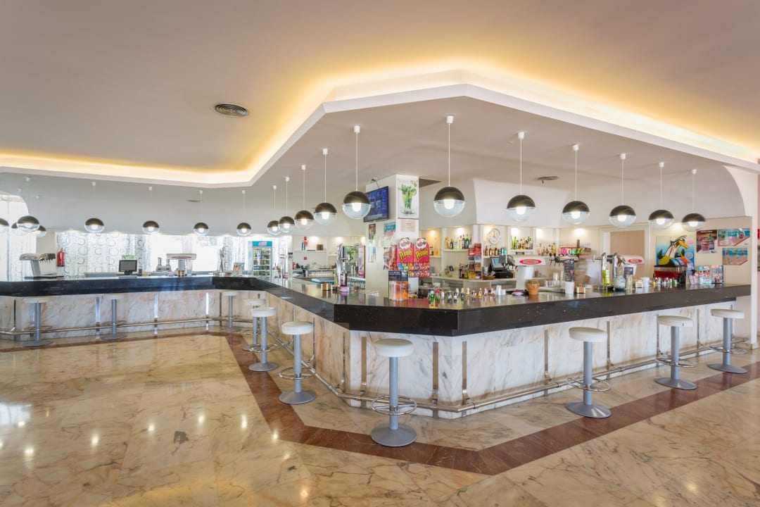 Gastro Sirenis Seaview Country Club