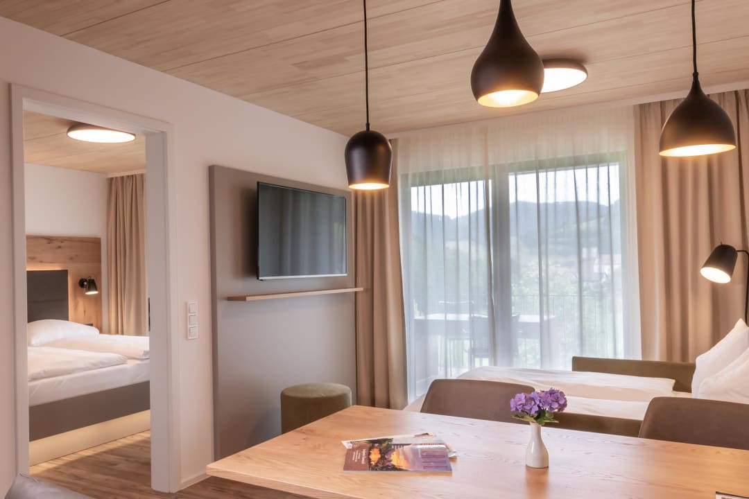 Zimmer Goldener Adler Oberried - Hotel & Appartements