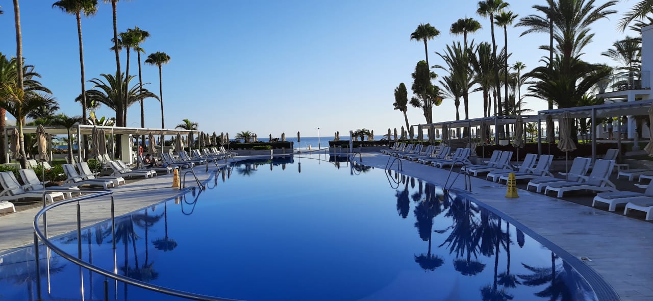 Pool Hotel Riu Palace Meloneras