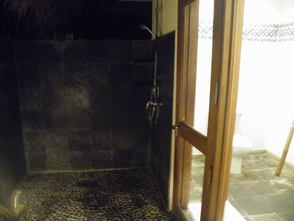 Die Dusche Kuramathi Maldives