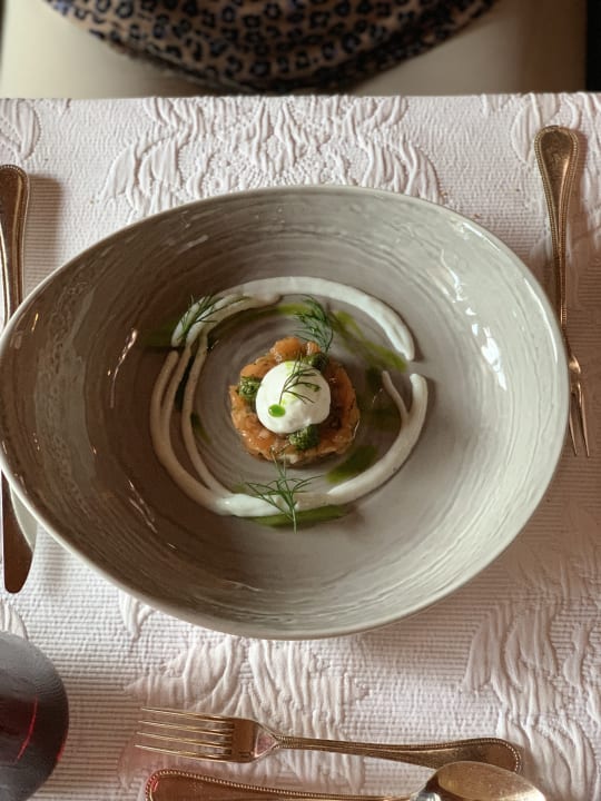 Gastro Wellnesshotel ...liebes Rot-Flüh