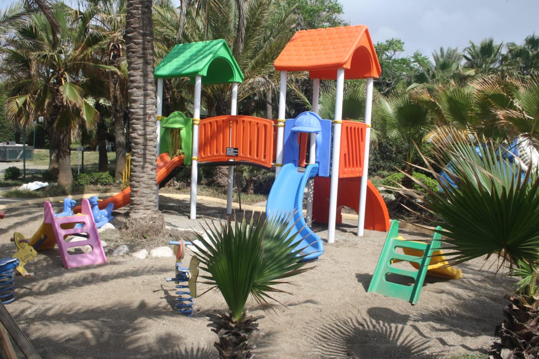 Spielplatz am Strand Hotel Yetkin
