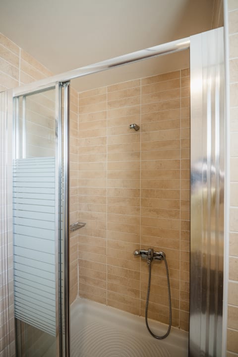 Zimmer Hotel Molos Bay