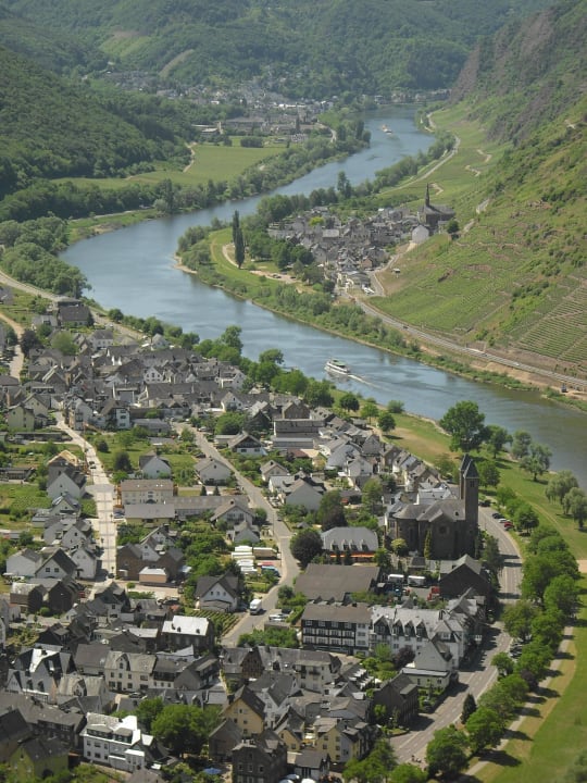 Ins Moseltal Ferienwohnung Haus Kotthoff