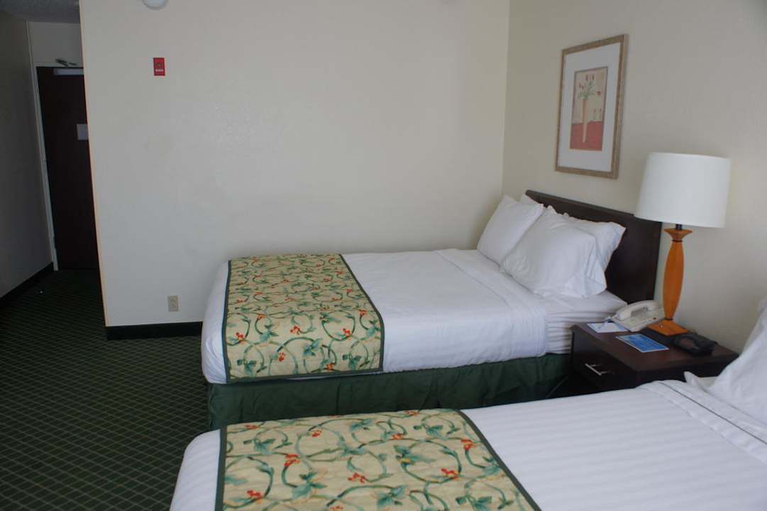 Zimmer Hotel Fairfield Inn & Suites by Marriott Mount Laurel