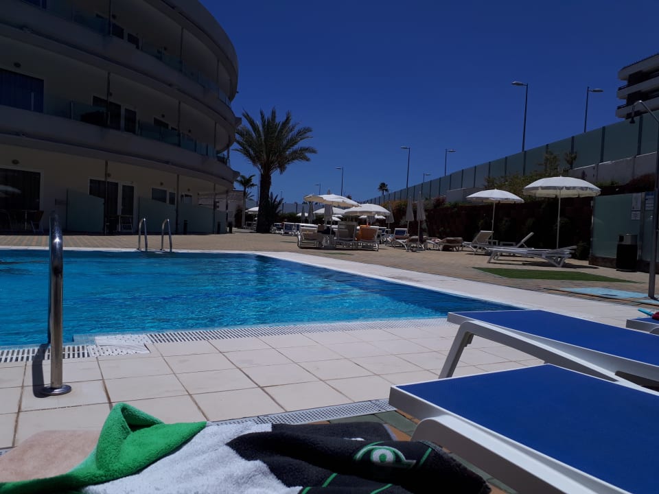 Pool HL Suitehotel Playa del Ingles